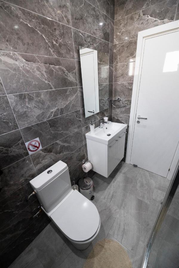 Kato Paphos 1Br Near Paphos Harbour/Beach/Sea Buitenkant foto